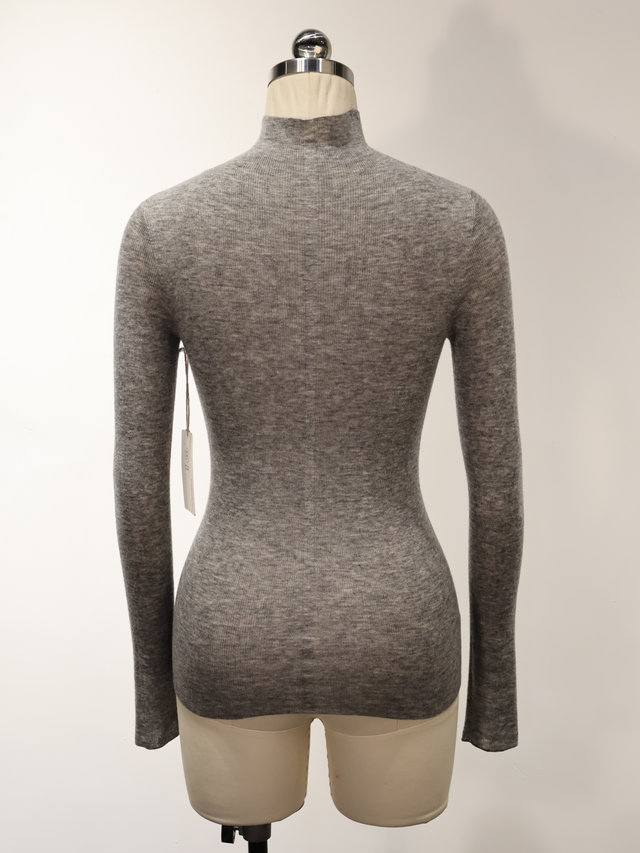 chemise &agrave; col roul&eacute;