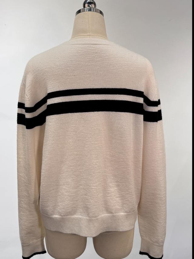 Pull ray&eacute; sans couture