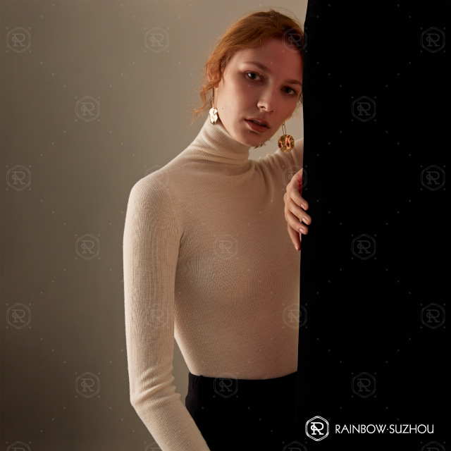 Rollkragenpullover aus reinem Kaschmir