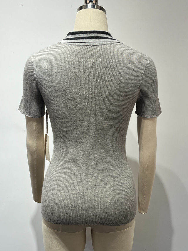 Damen-Poloshirt aus Kaschmir und Seide im nahtlosen Stil