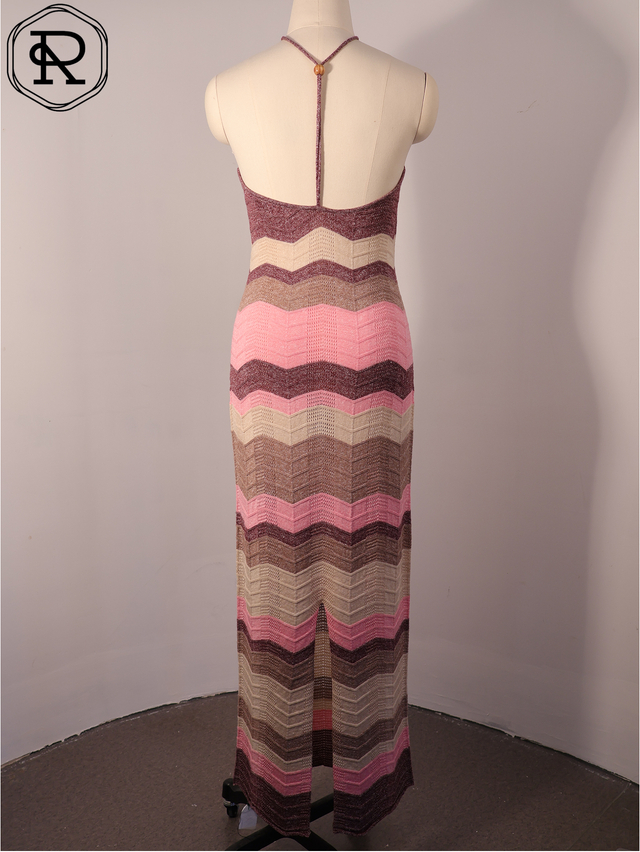Robe longue dos nu en maille pointelle &agrave; chevrons m&eacute;tallis&eacute;s